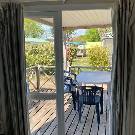 Team - Du Petit Pont Parque de Campismo 3*