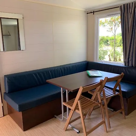 Team - Du Petit Pont Kemp 3*