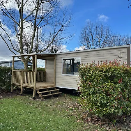 Campsite Team - Du Petit Pont Arvert