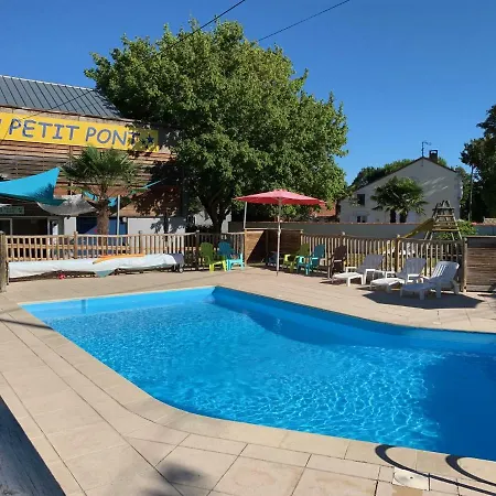 Campsite Team - Du Petit Pont Arvert