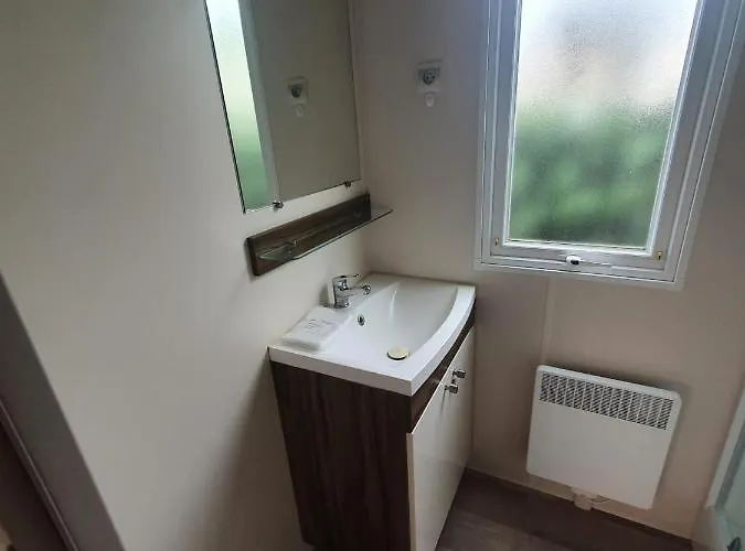 Team - Du Petit Pont Camping 3*